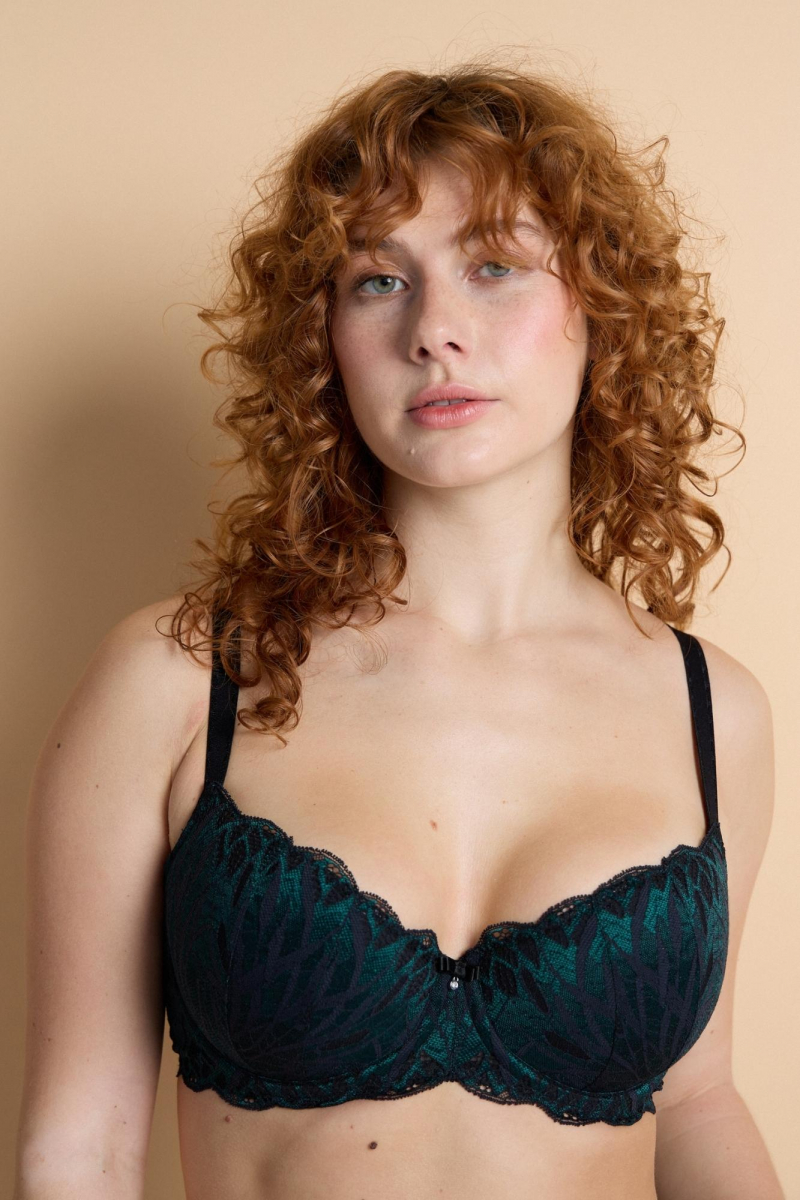 https://www.triola.sk/themes/triola/assets/img/no-picture.jpeg